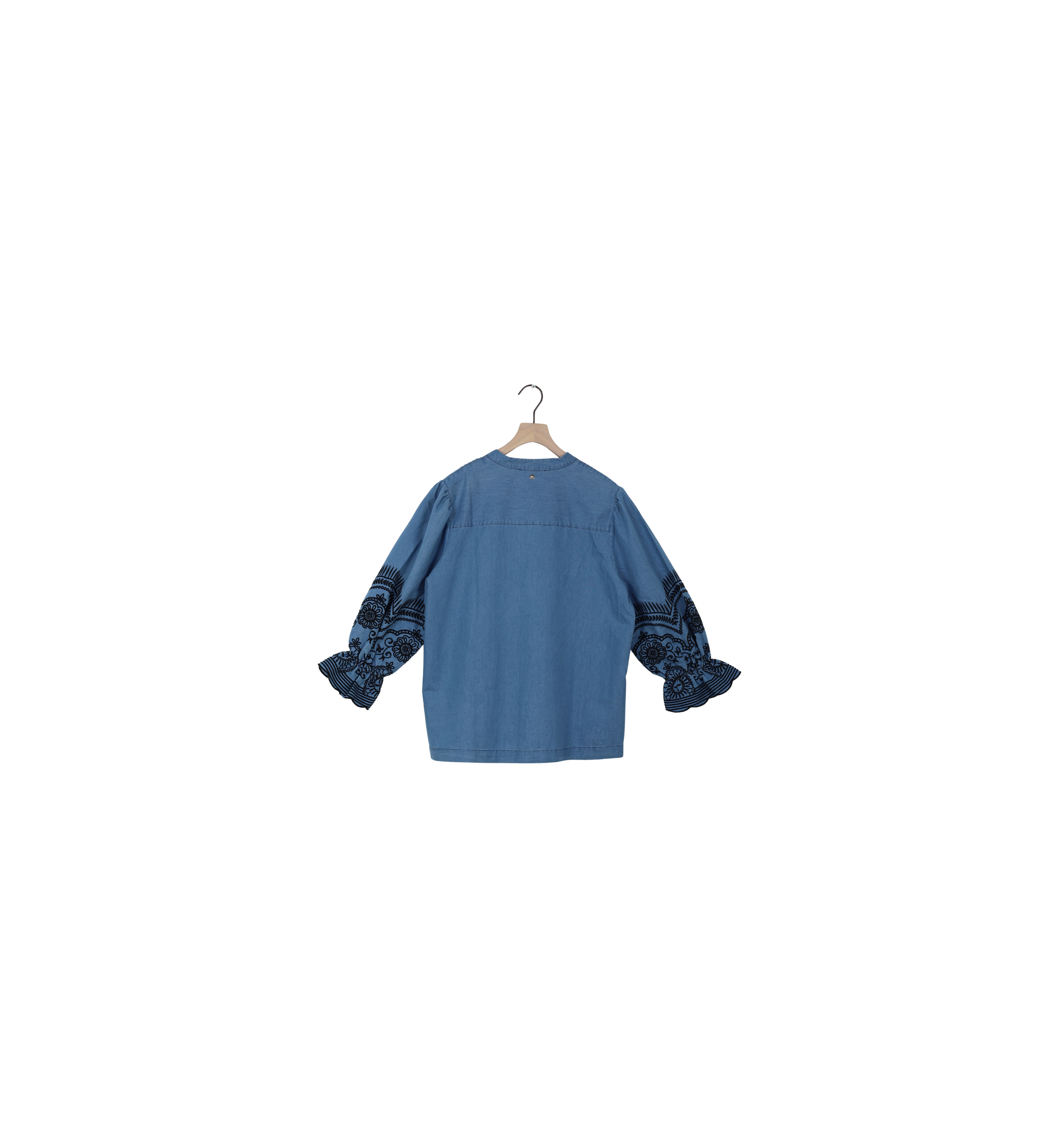 Packshot / Light Blue / ReLoved
